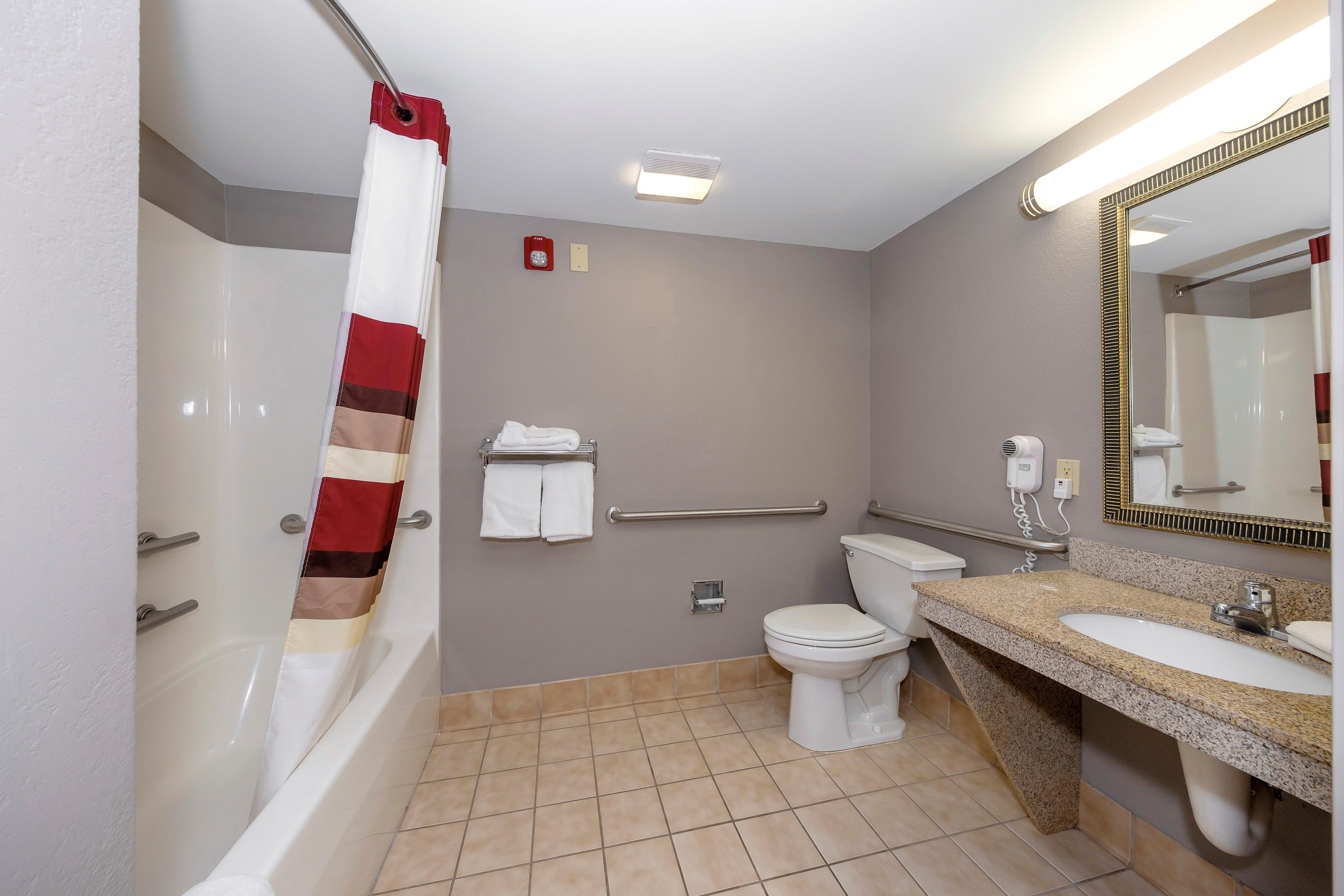 Red Roof Inn & Suites Carrollton, Ga - West Georgia Экстерьер фото