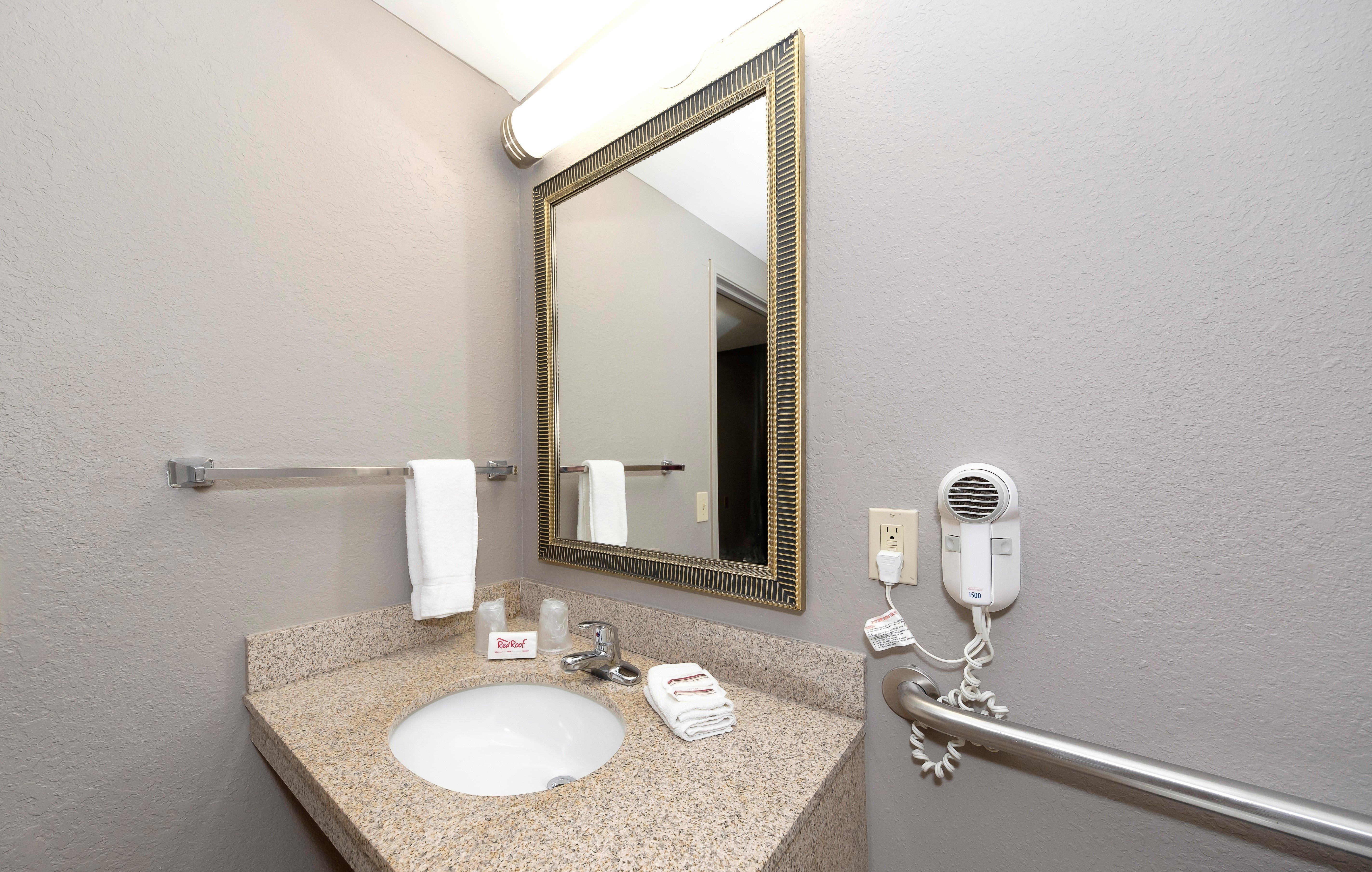 Red Roof Inn & Suites Carrollton, Ga - West Georgia Экстерьер фото
