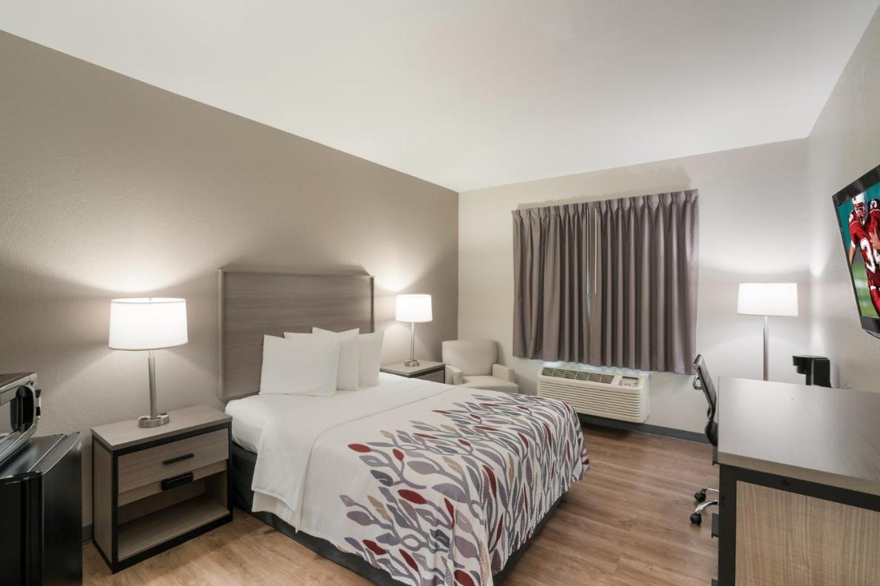 Red Roof Inn & Suites Carrollton, Ga - West Georgia Экстерьер фото