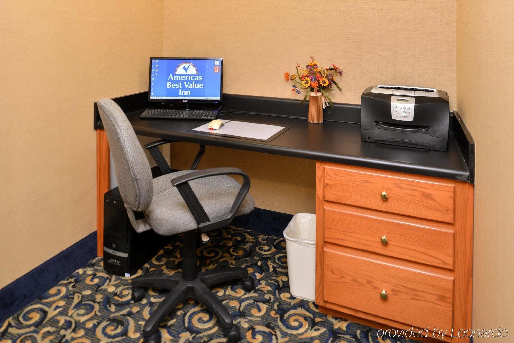 Red Roof Inn & Suites Carrollton, Ga - West Georgia Экстерьер фото
