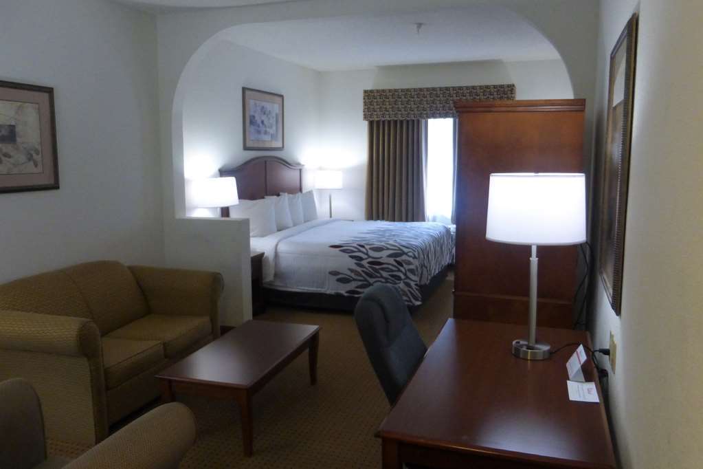 Red Roof Inn & Suites Carrollton, Ga - West Georgia Номер фото